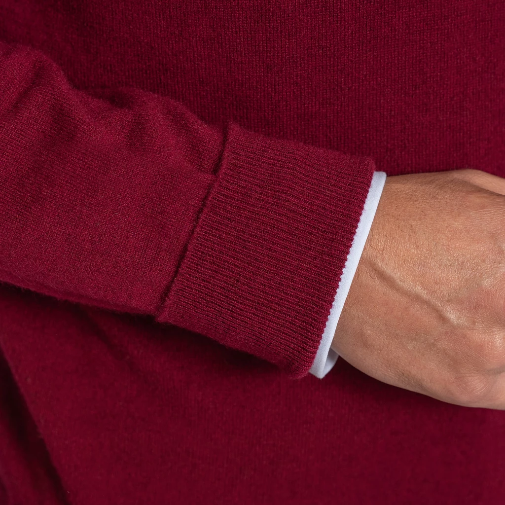 William Lockie X Torquato V-Ausschnitt Kaschmir Claret 52