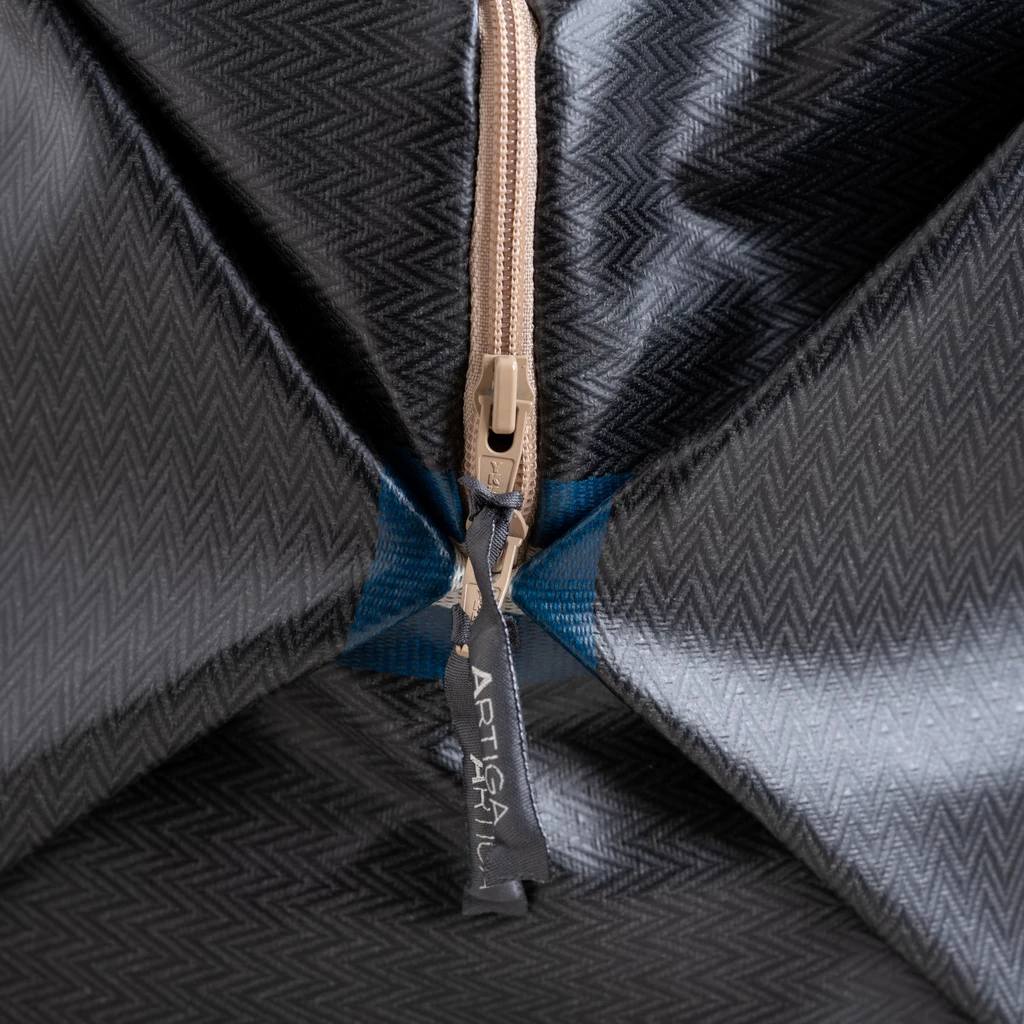 Reisetasche Chevron von Artiga Schwarz