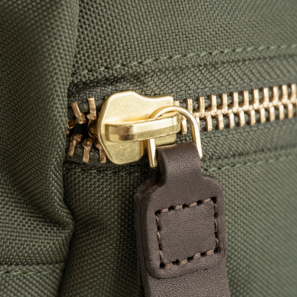 Thumberland Laptoptasche Olive