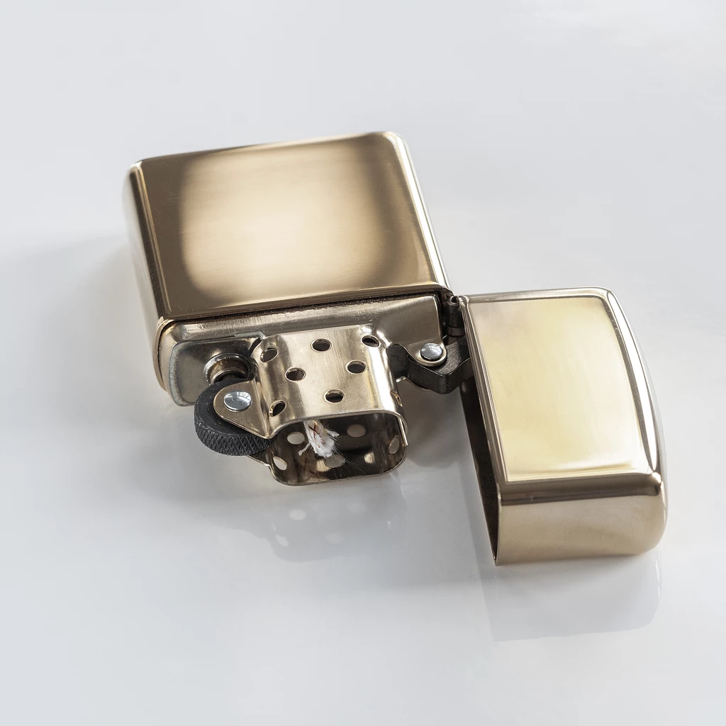 Zippo Armor High Polished Brass