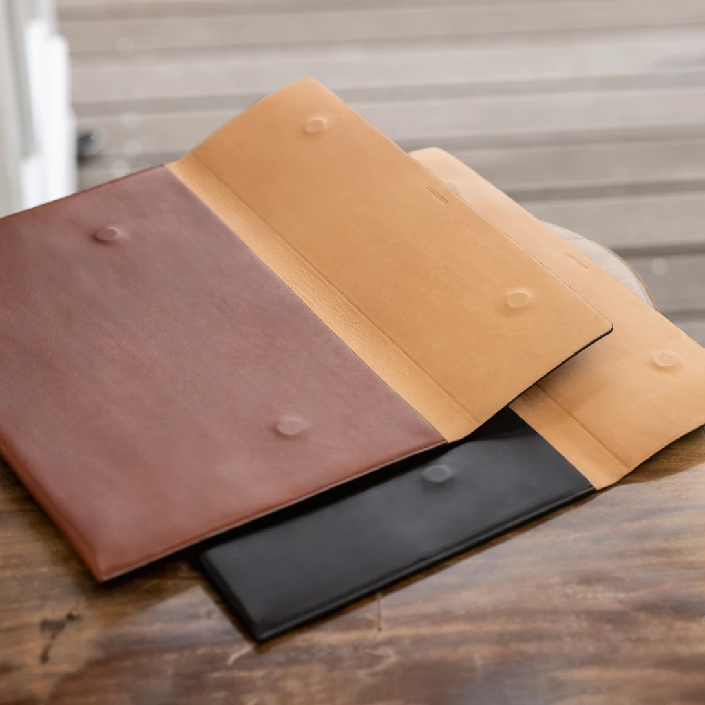 Legendär Briefcase SLYMM Chestnut