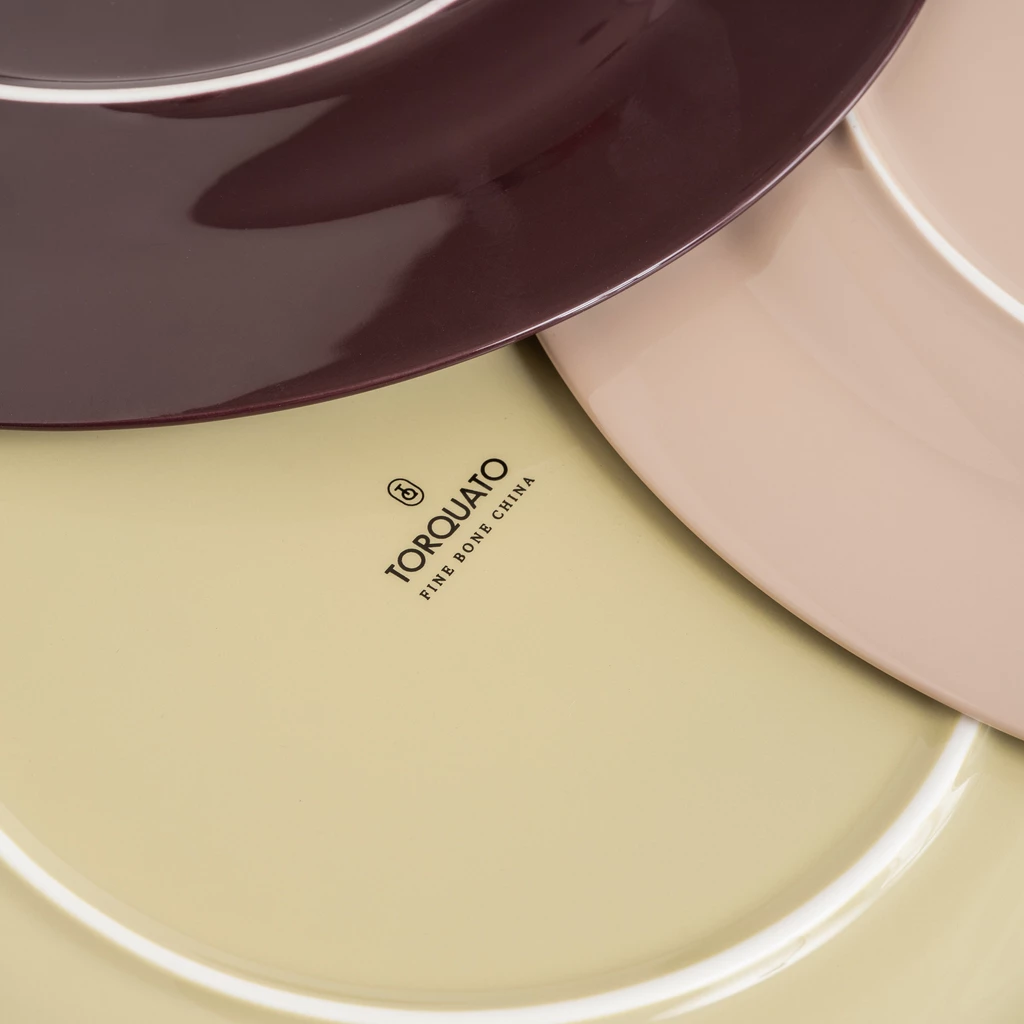 Platzteller Fine Bone China Aubergine