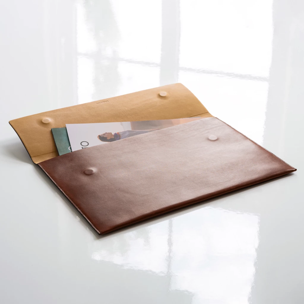 Legendär Briefcase SLYMM Chestnut