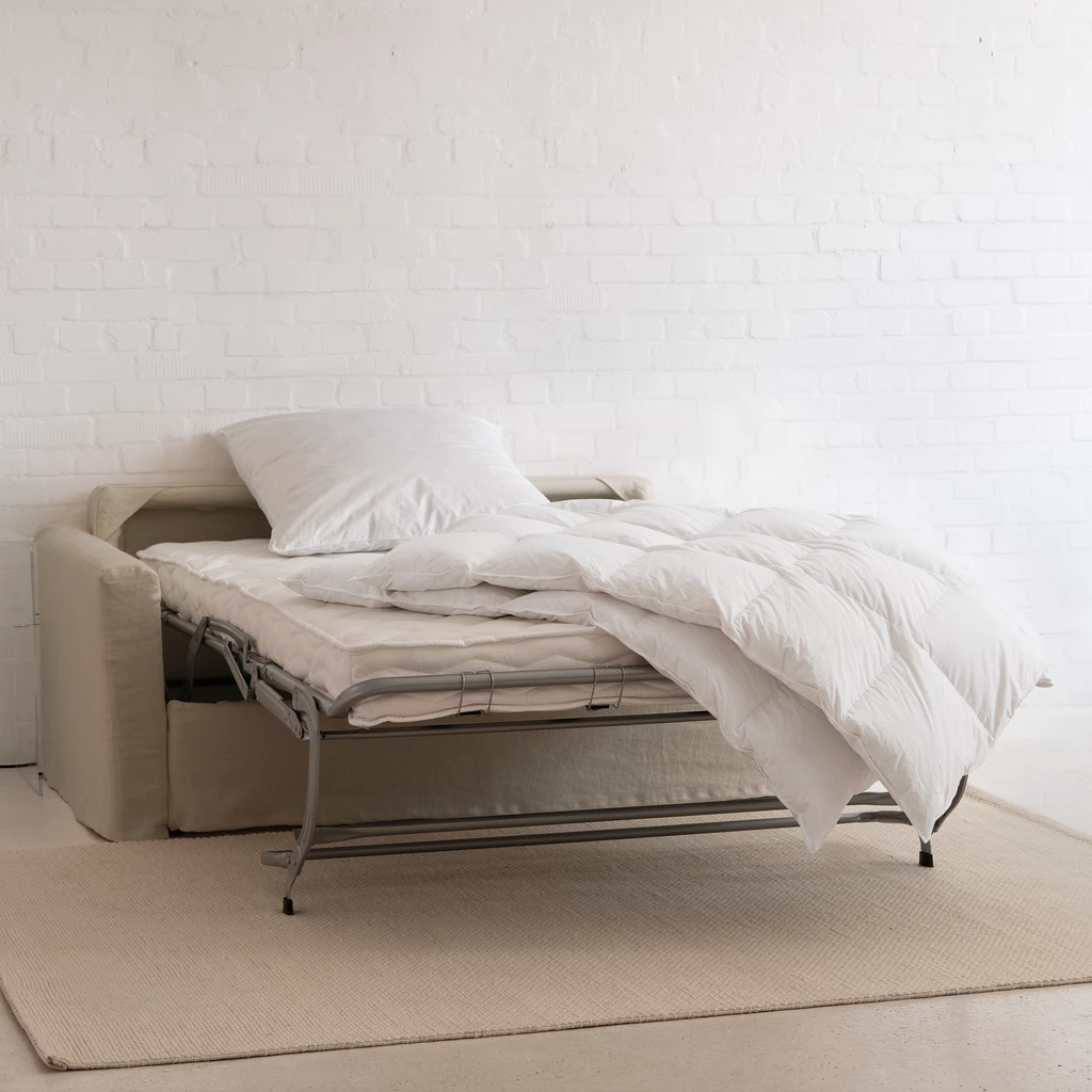 Arcachon Bettsofa Dreisitzer Leinen Natur