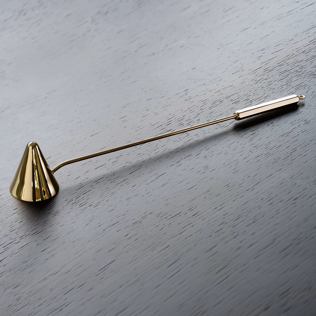 Kerzenlöscher Messing