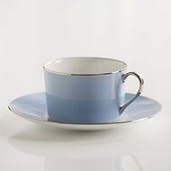 Porcelaine de Limoges Tasse mit Untertasse Eisblau