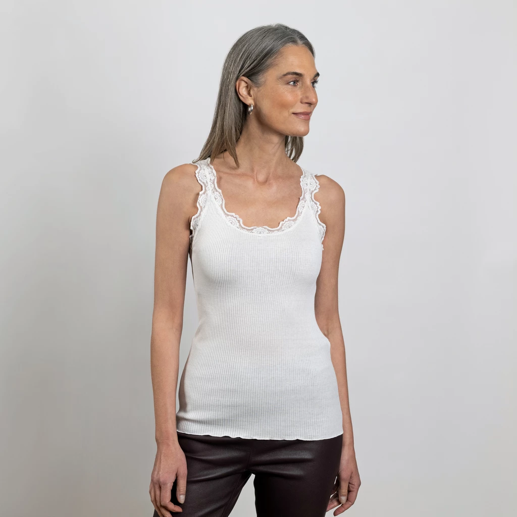 Rosemunde Seidentop mit Spitze Babette Weiß XL