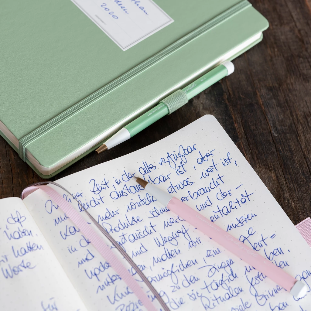 Leuchtturm1917 Notizbuch A5 liniert Marine