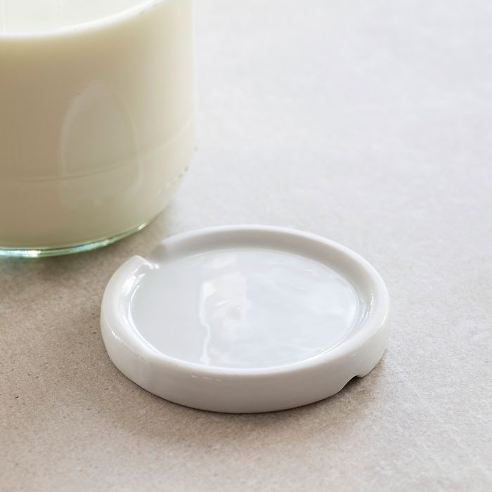 Milchwächter aus Porzellan