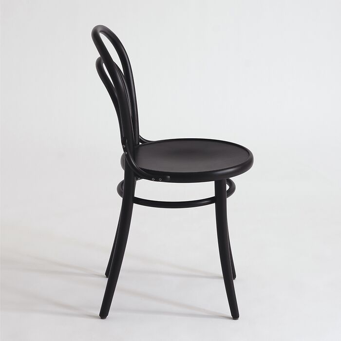 Der Bistro-Stuhl schwarz