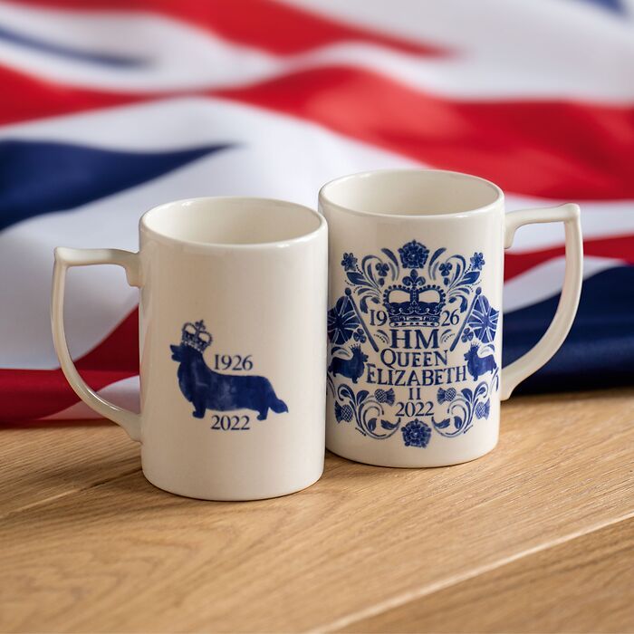 Spode Mug Queen Elizabeth II
